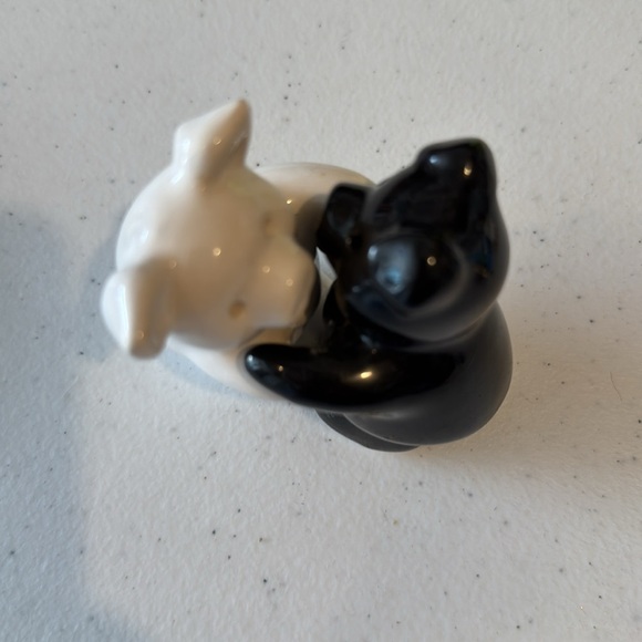 Black and White Bear Figurines - Picture 2 of 7